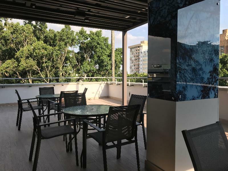 Park V Hotel & Suites Кали Екстериор снимка