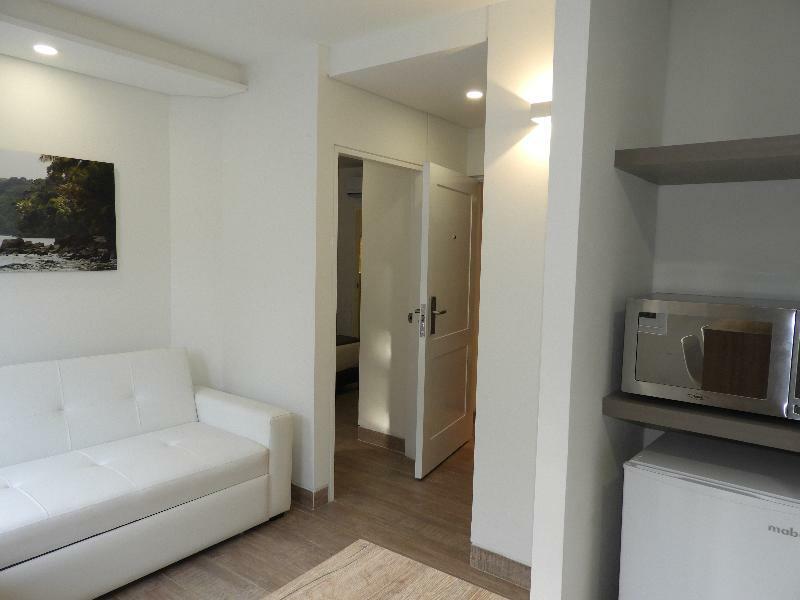 Park V Hotel & Suites Кали Екстериор снимка