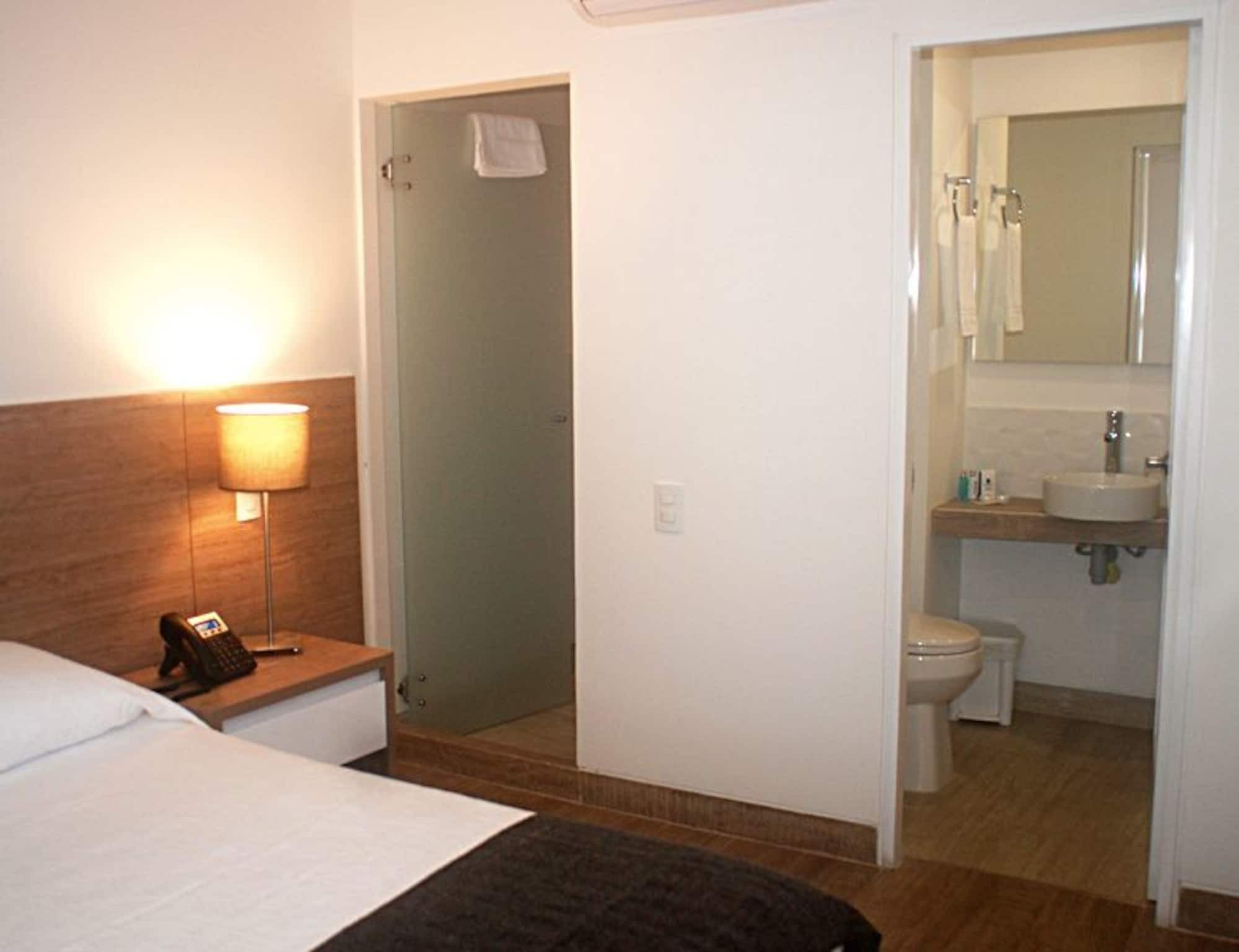 Park V Hotel & Suites Кали Екстериор снимка
